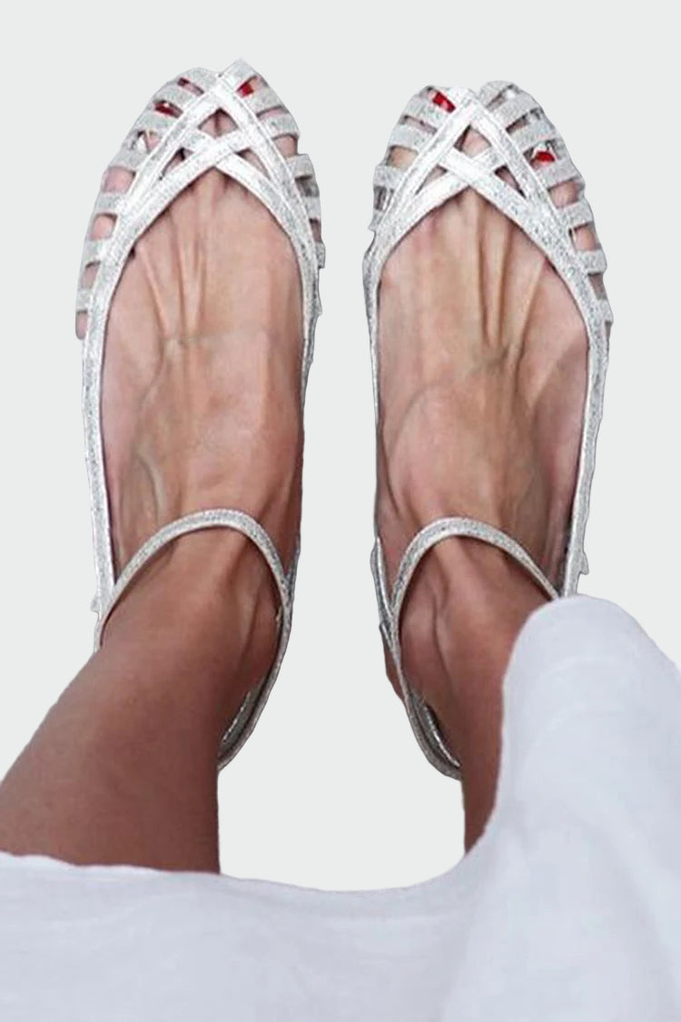 Tziada | Kootud baleriinid rihmaga