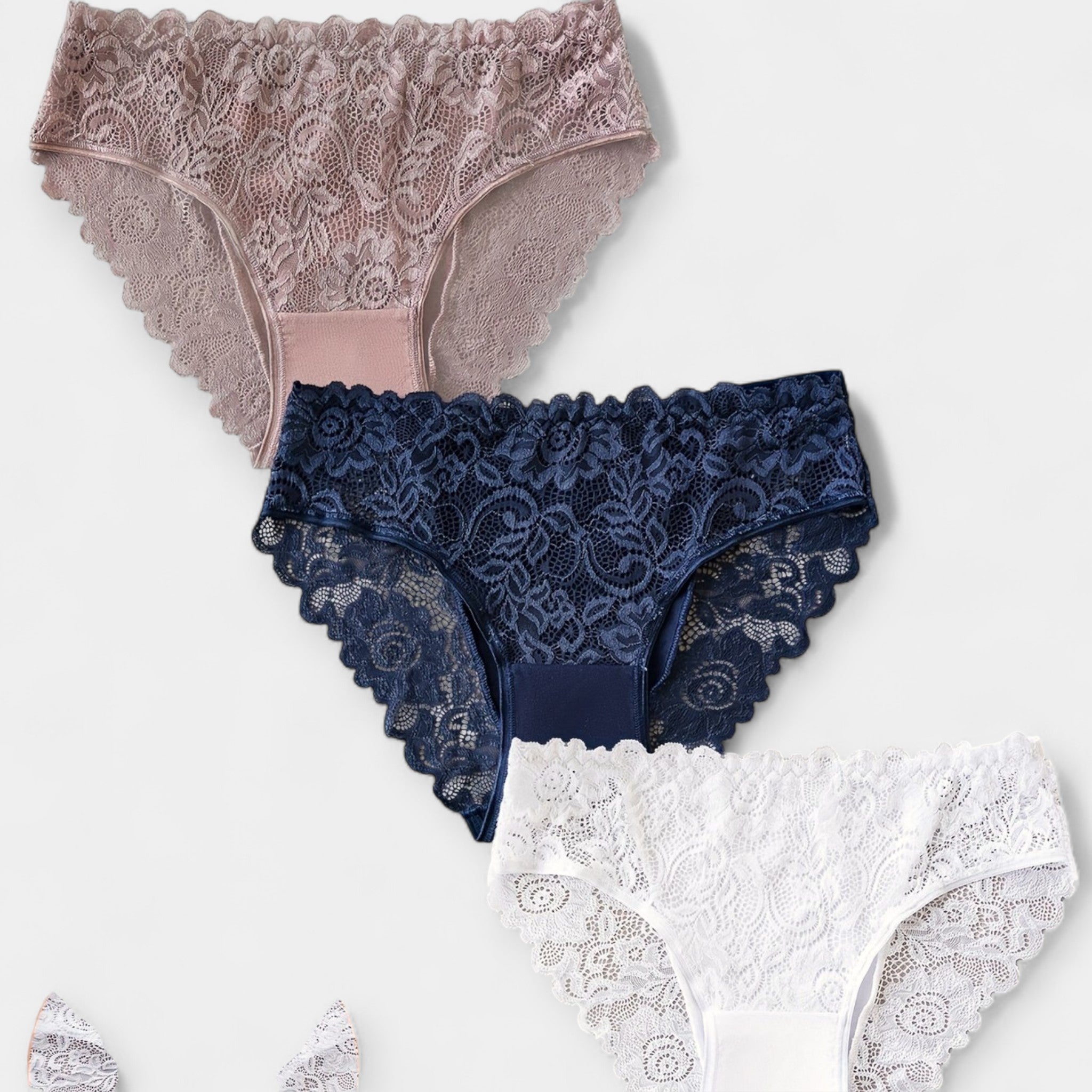 Set of 3 lace panties