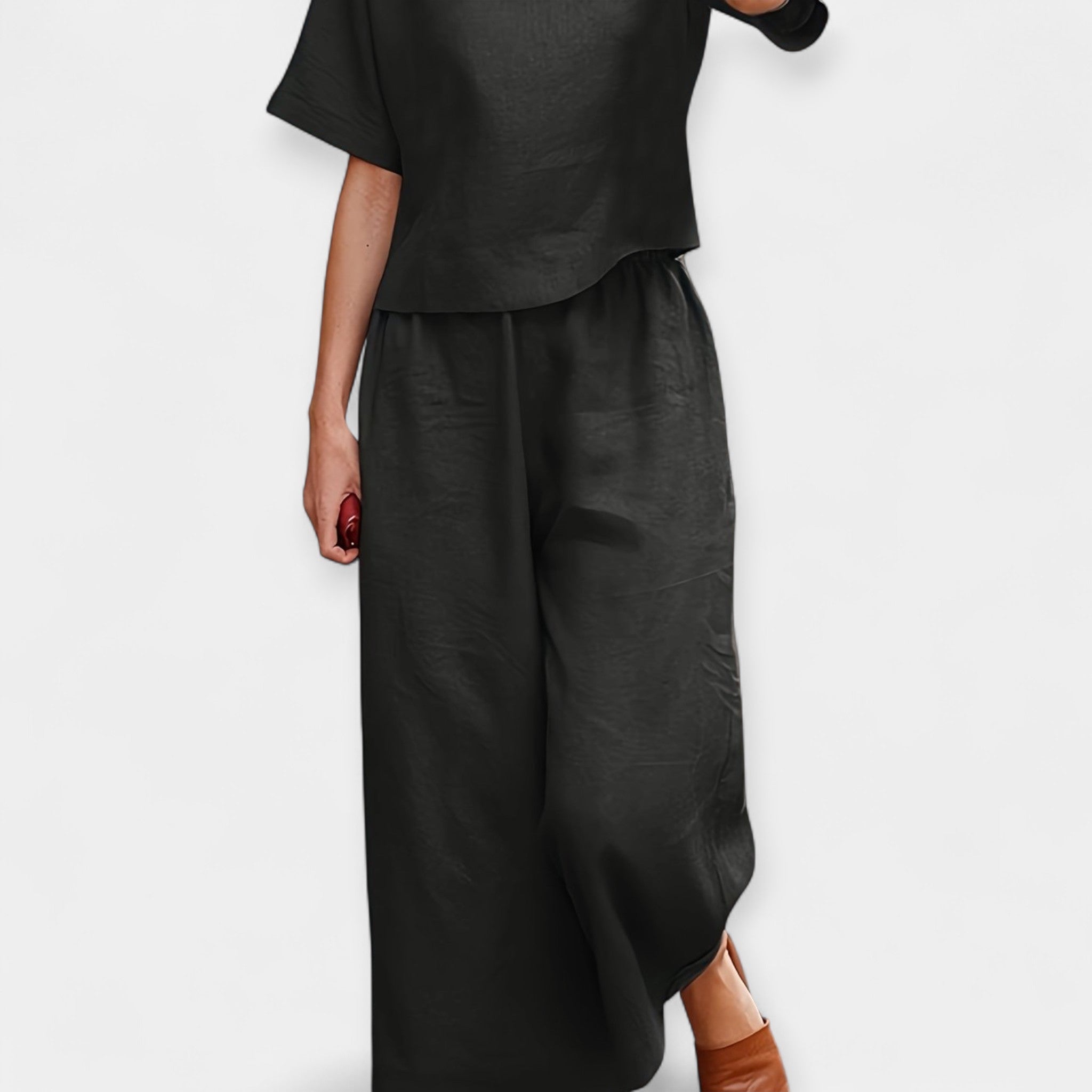 Õhuline lühikeste varrukatega pükste komplekt