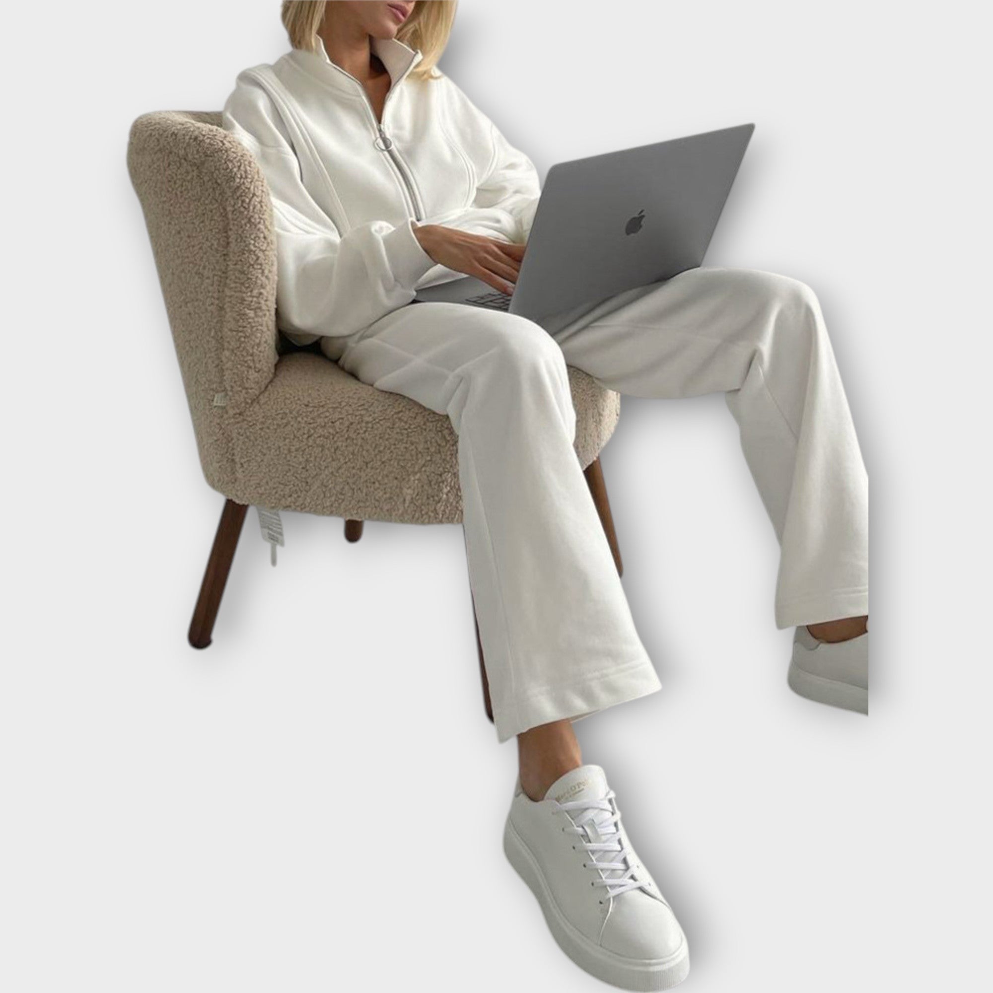 Lukuga ja minimalistliku esteetikaga komplekt