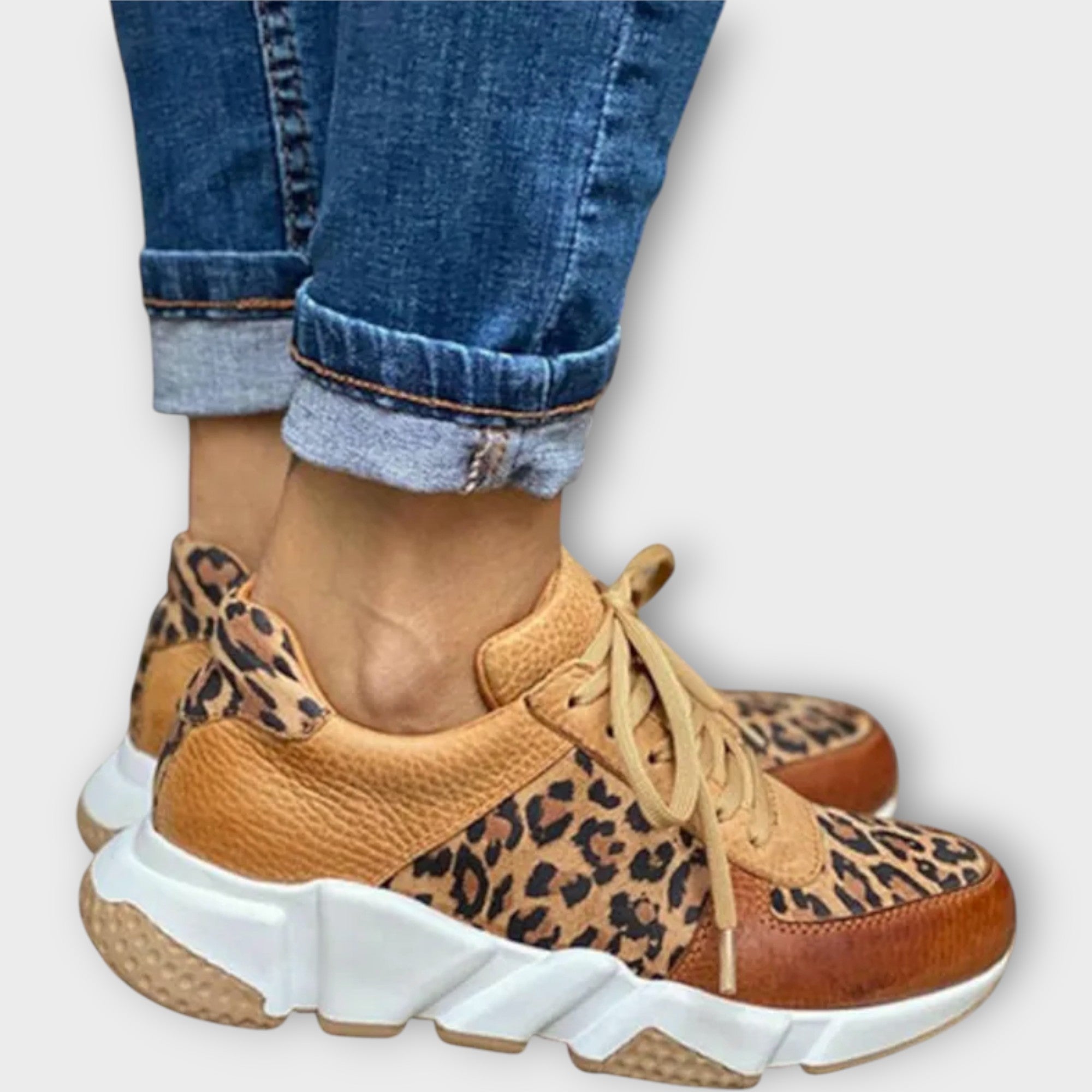 Chunky Sole Sneakers with Chic Pattern Detailing