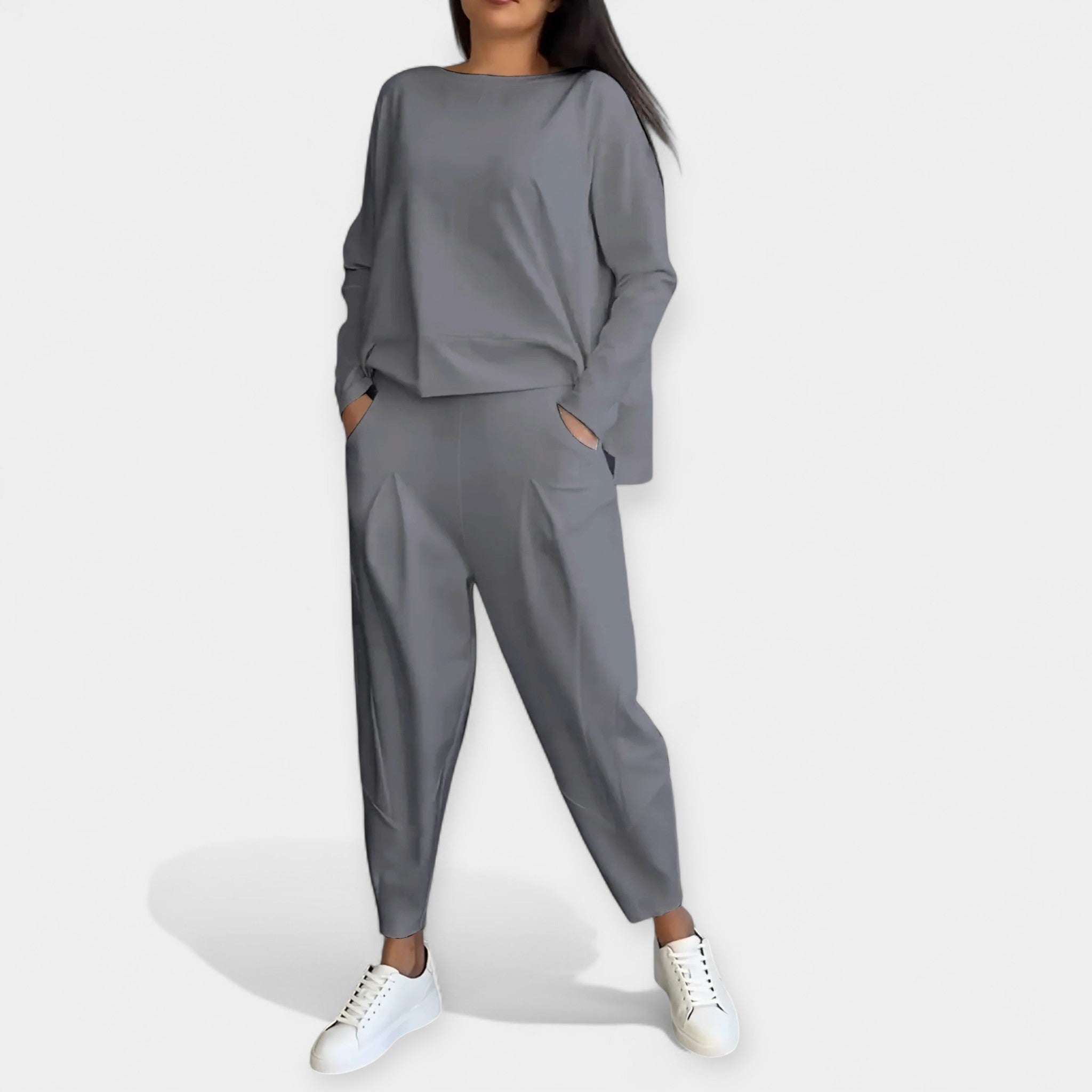 Pikkide varrukatega komplekt