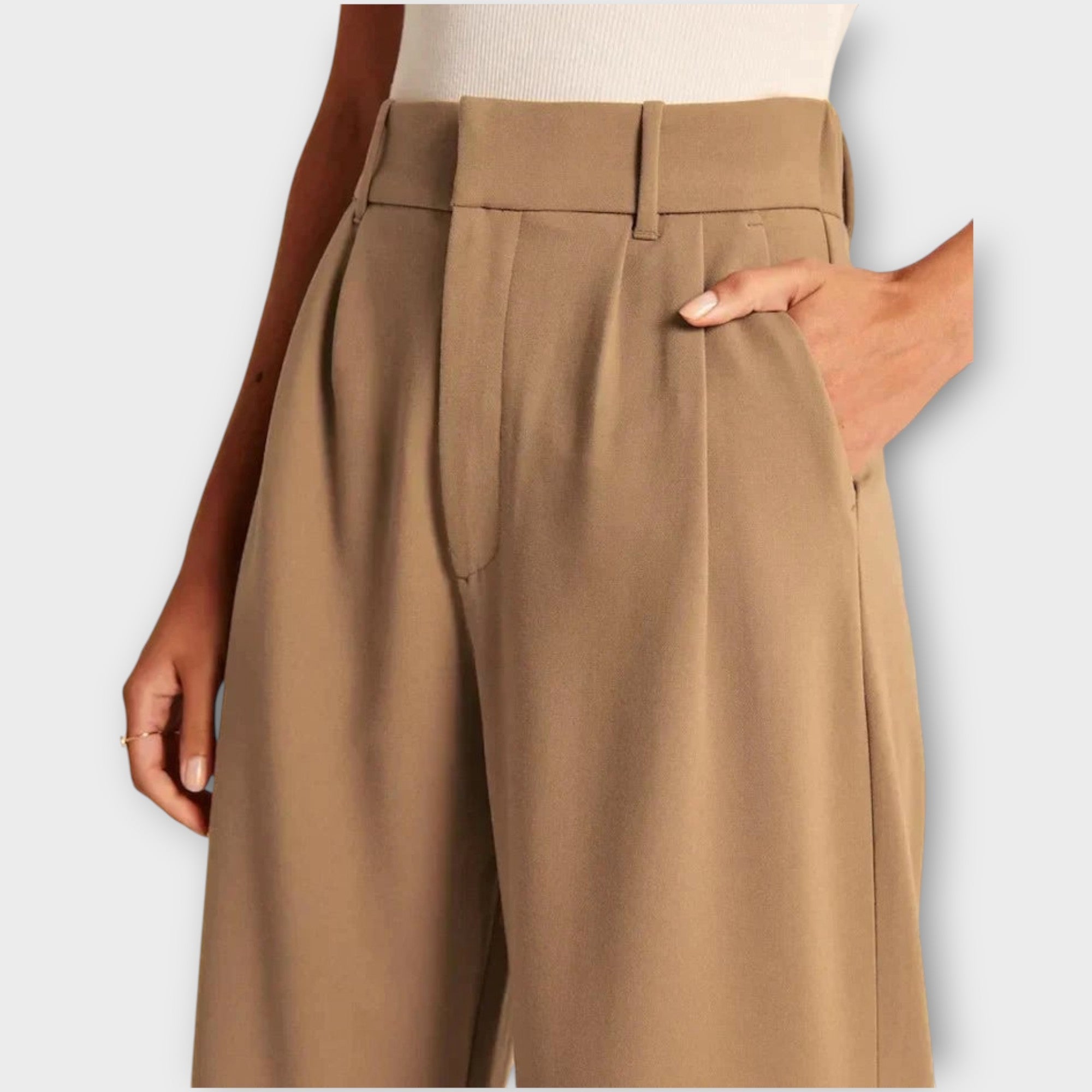 Wide-Leg Tailored Trousers