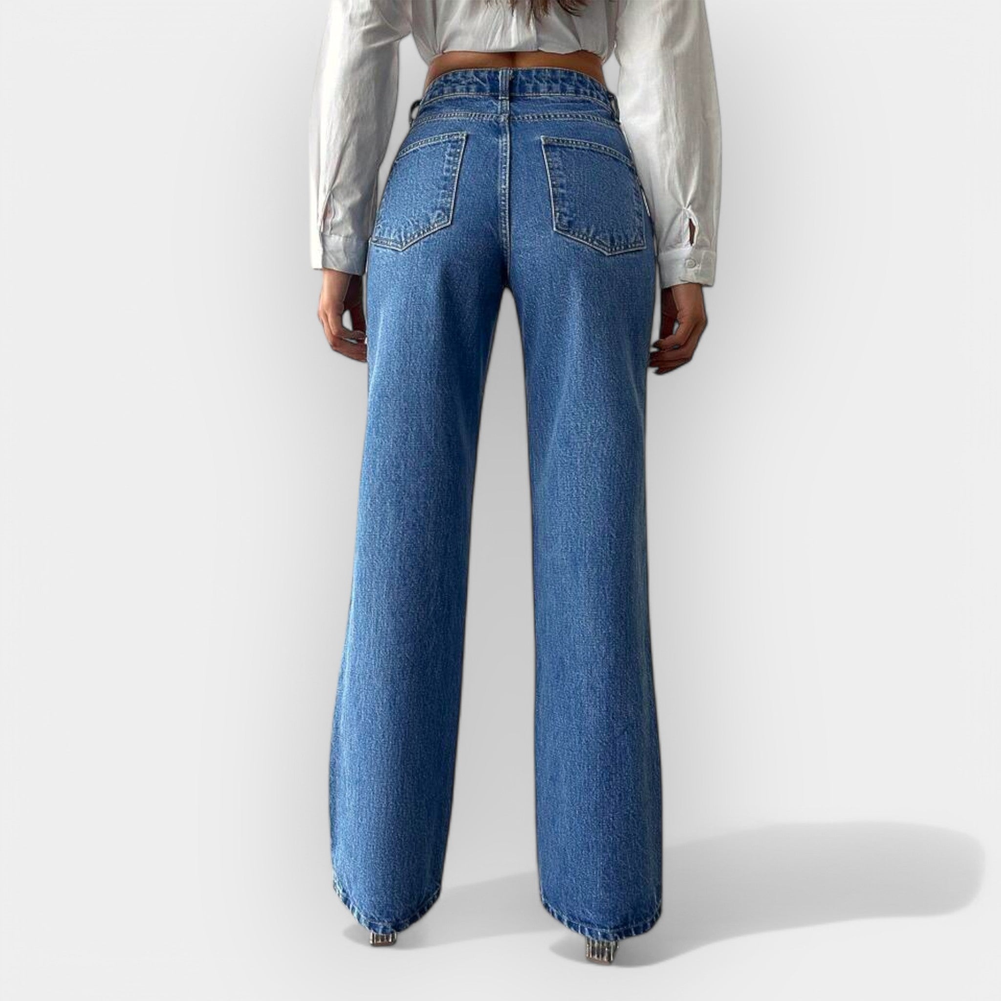 High-Waisted Jeans with a Comfortable Wide Fit