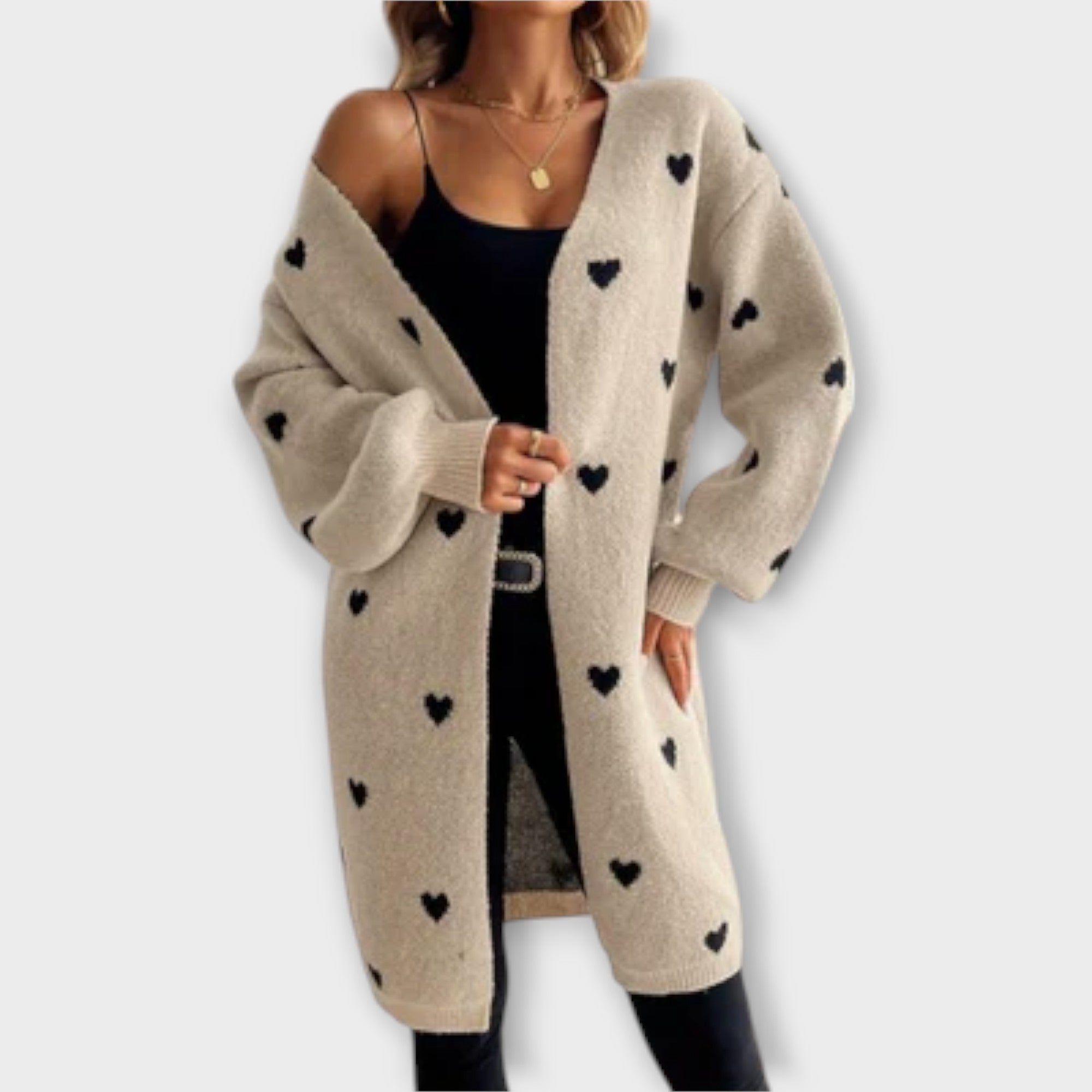 Julia - Cardigan with Heart Design