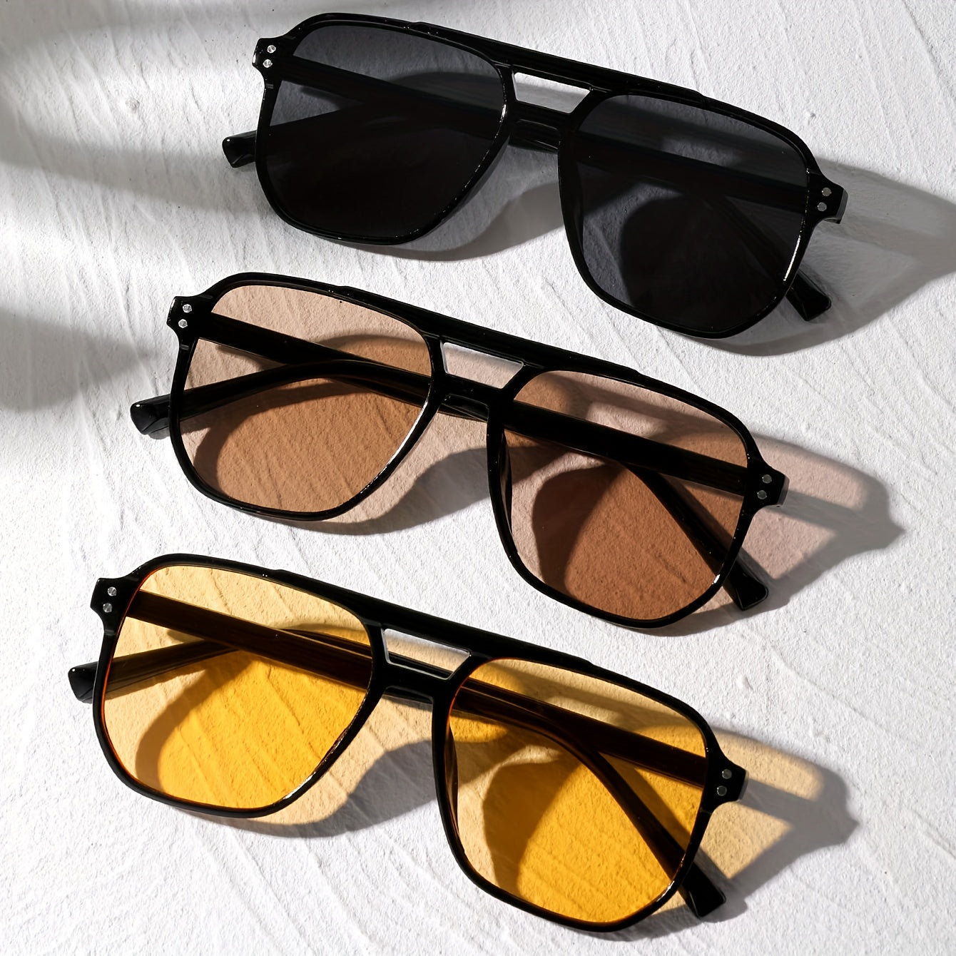 Square Glasses with Rivet