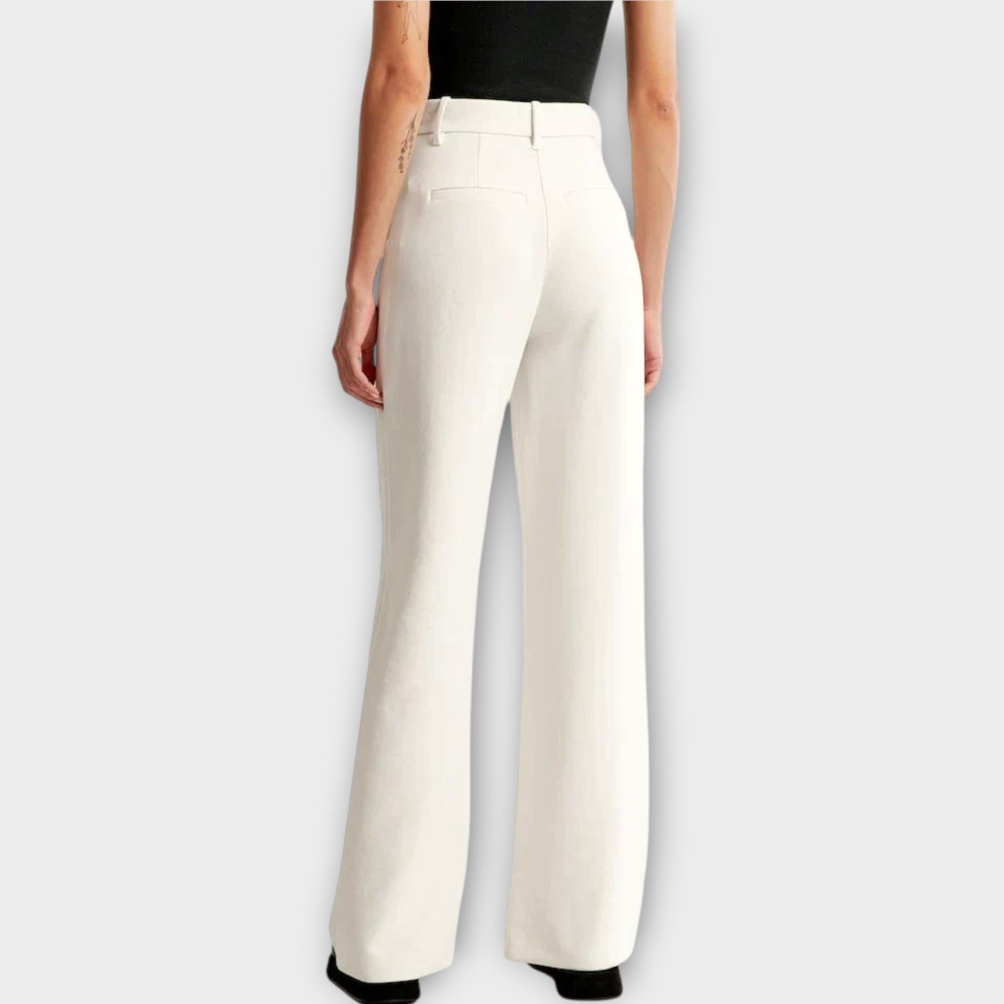 Wide-Leg Tailored Trousers