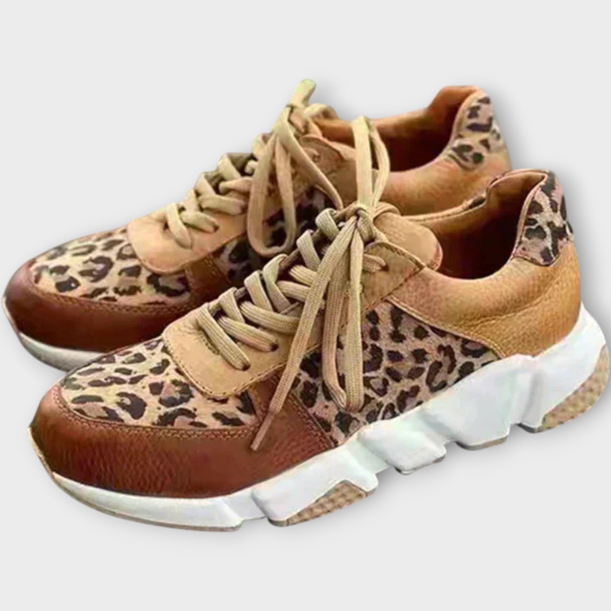 Chunky Sole Sneakers with Chic Pattern Detailing