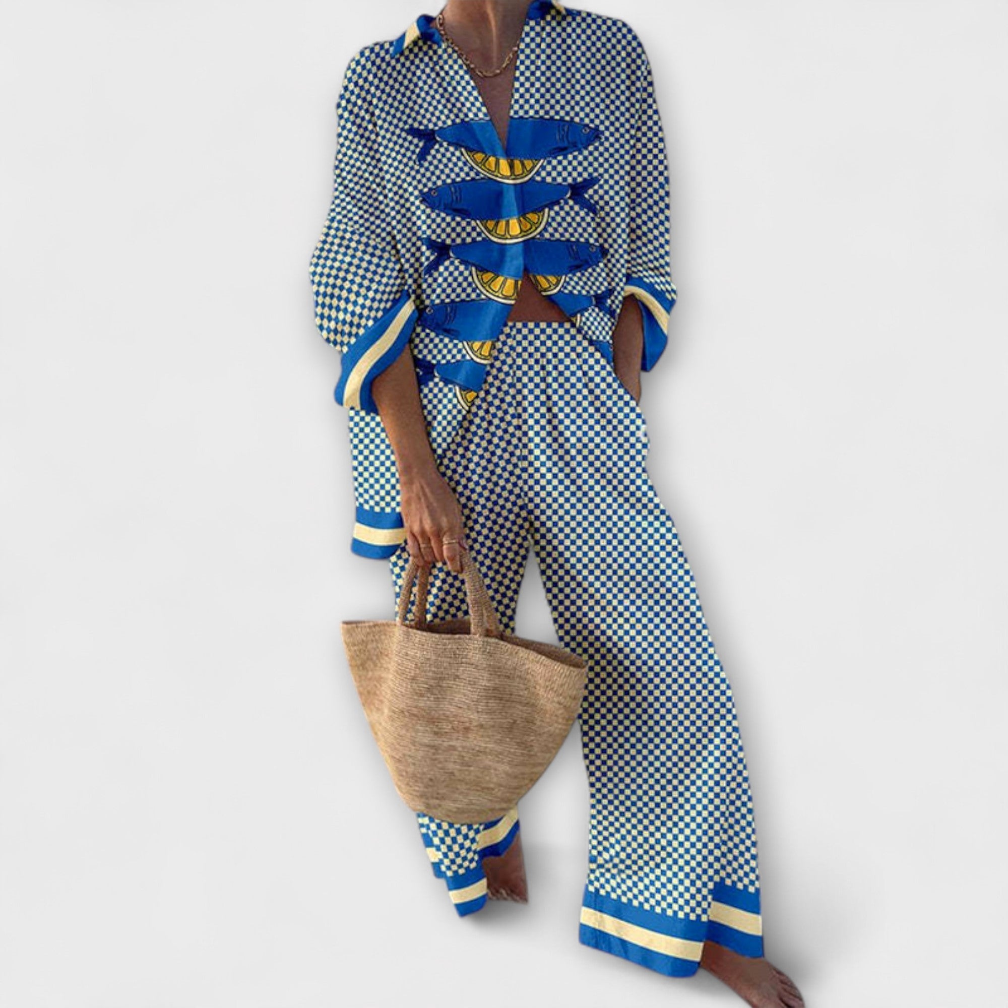 Sidrunimustriga jakk