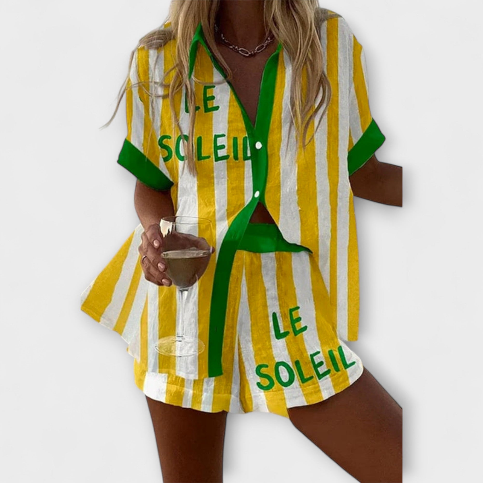 Stiilne kollane kleit