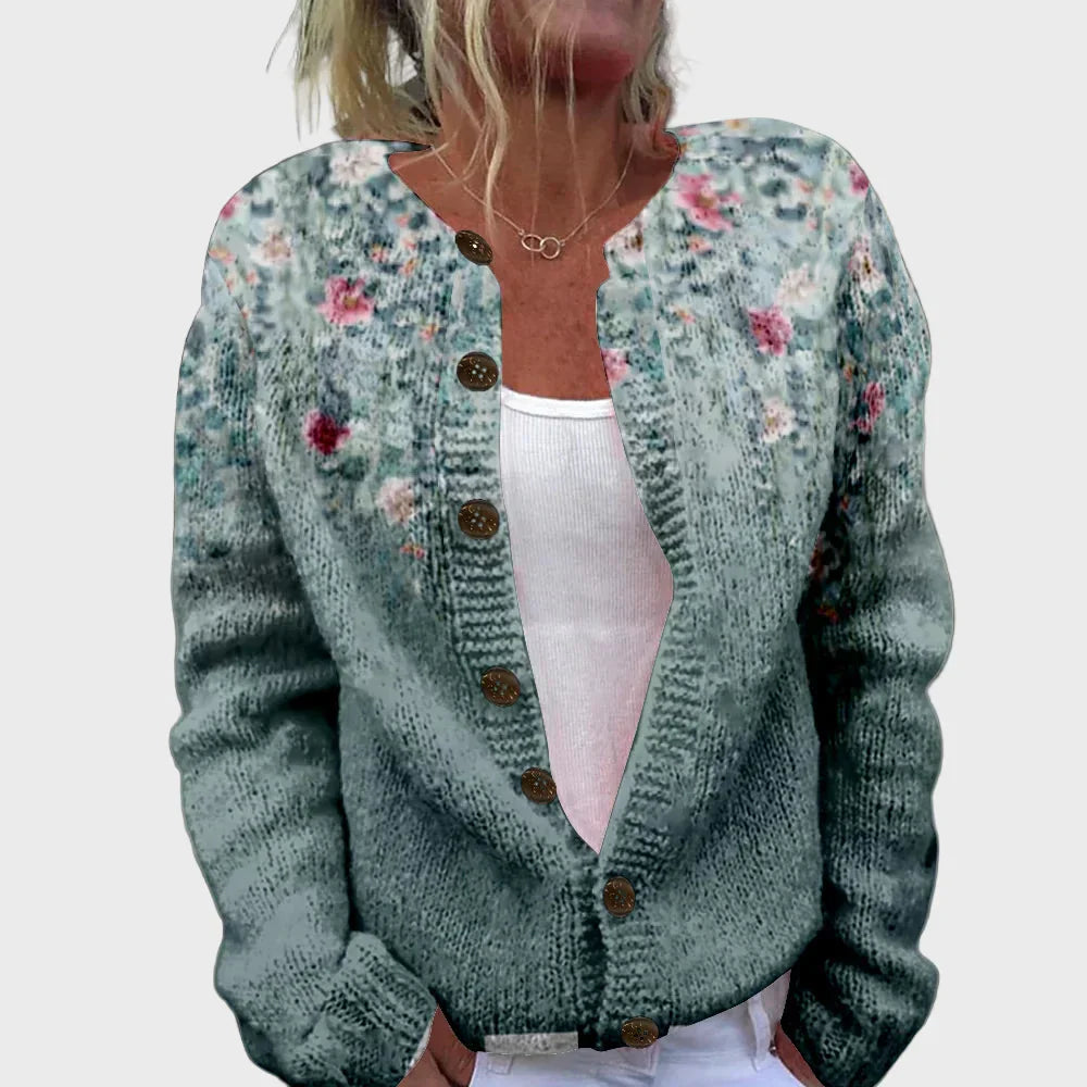 Elegant patterned knitted vest