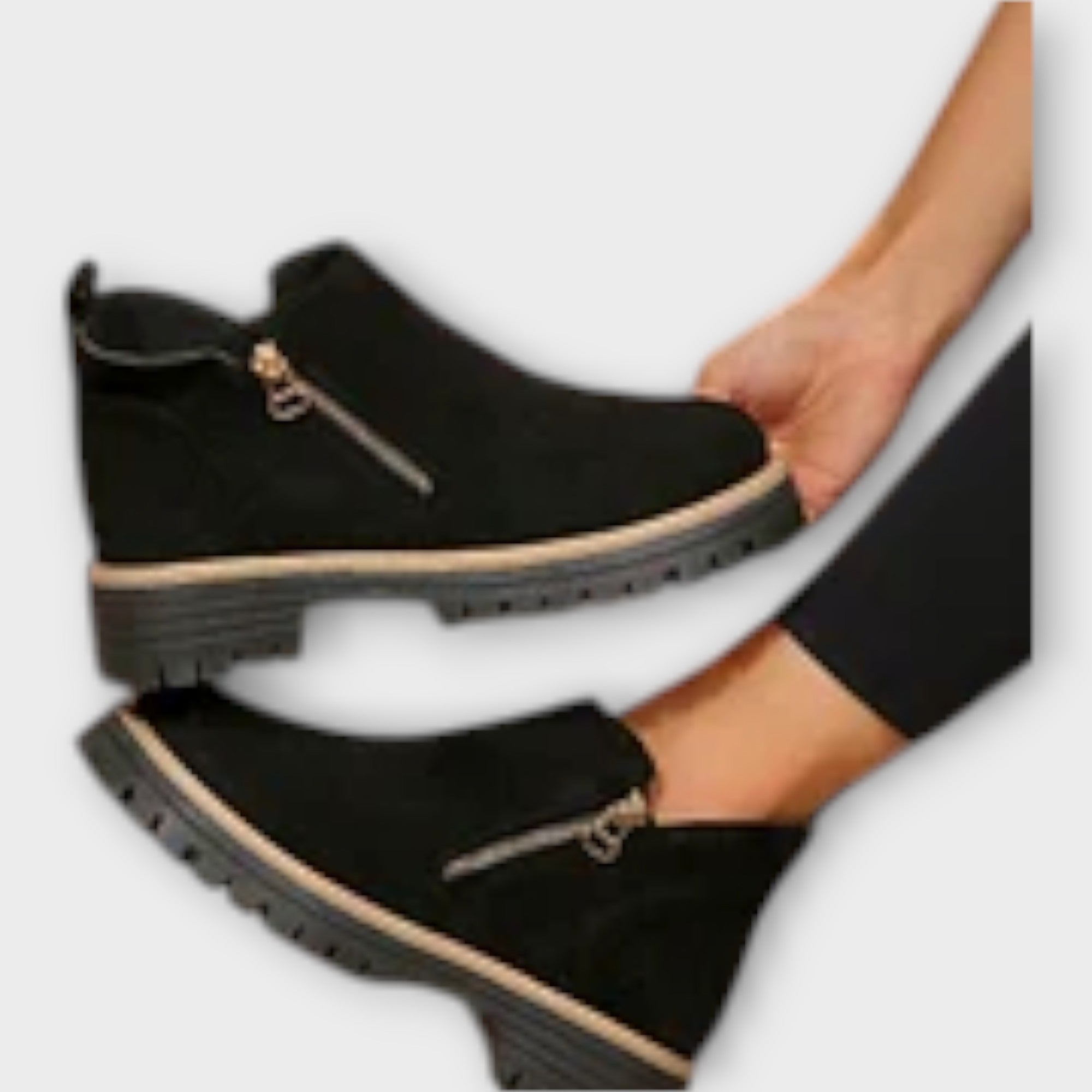 Elegant design and comfortable fit pool cushion