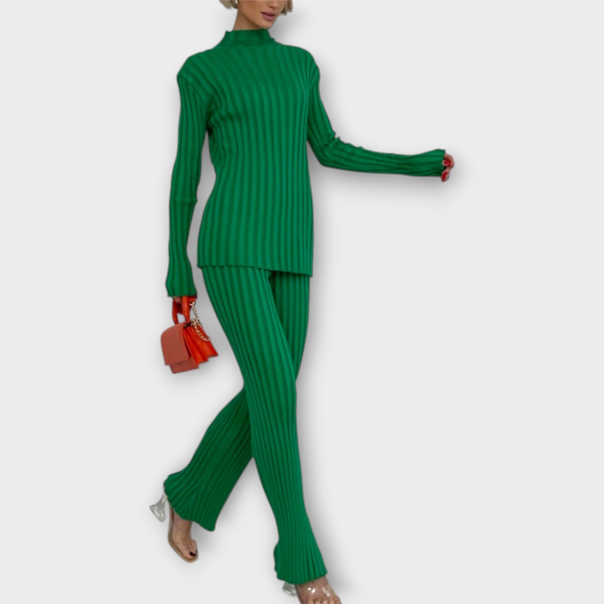 Moodsa joonega kootud komplekt