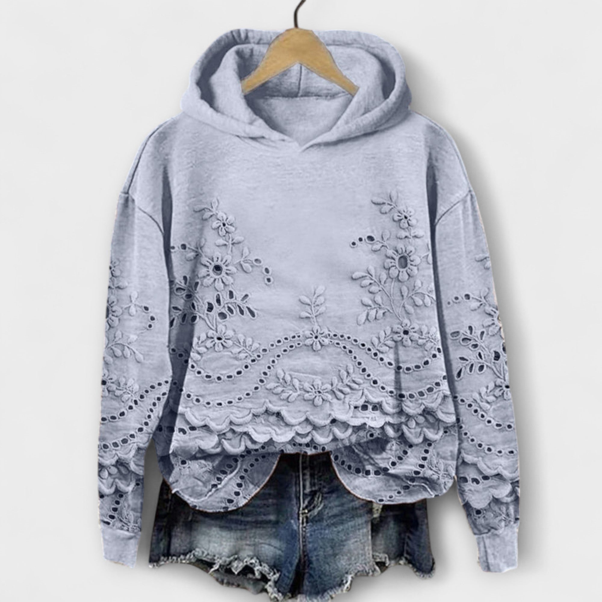 Grace – Vintage Hoodie with Floral Design