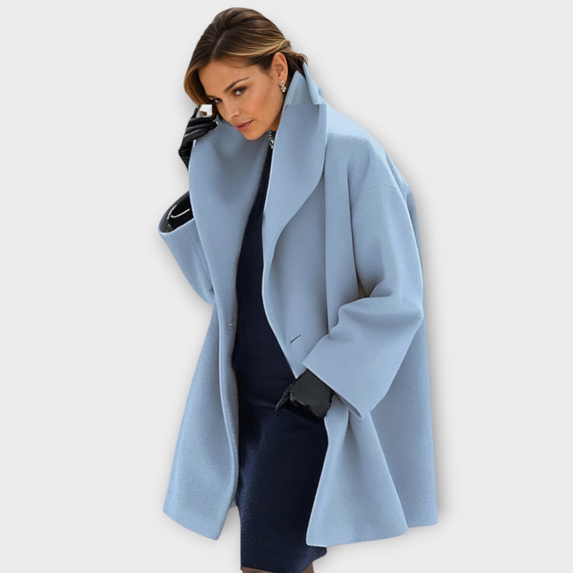 Elegant Wool Coat with Oversized Lapel
