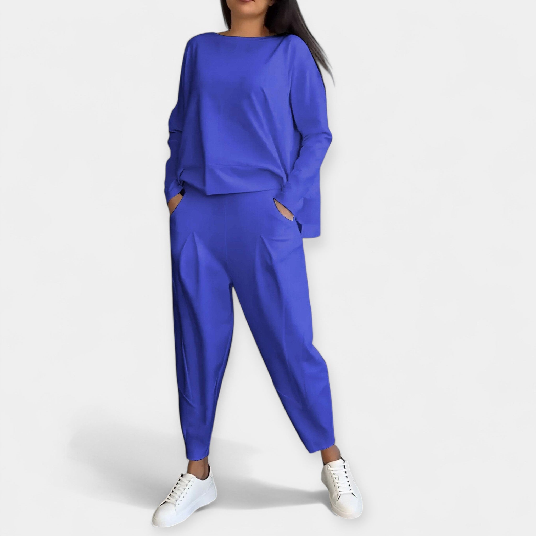 Pikkide varrukatega komplekt