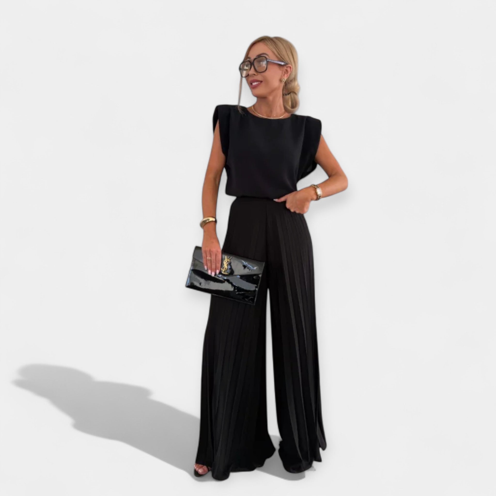 Summer set with top and pants