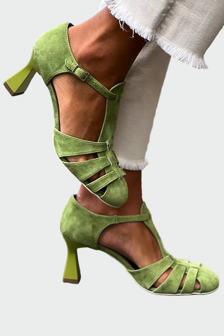 Liivia | Keskmise kontsaga sandaalid