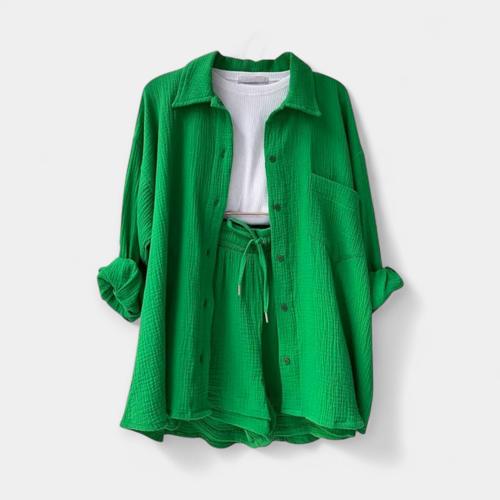 Two-tone summer top-shorts set