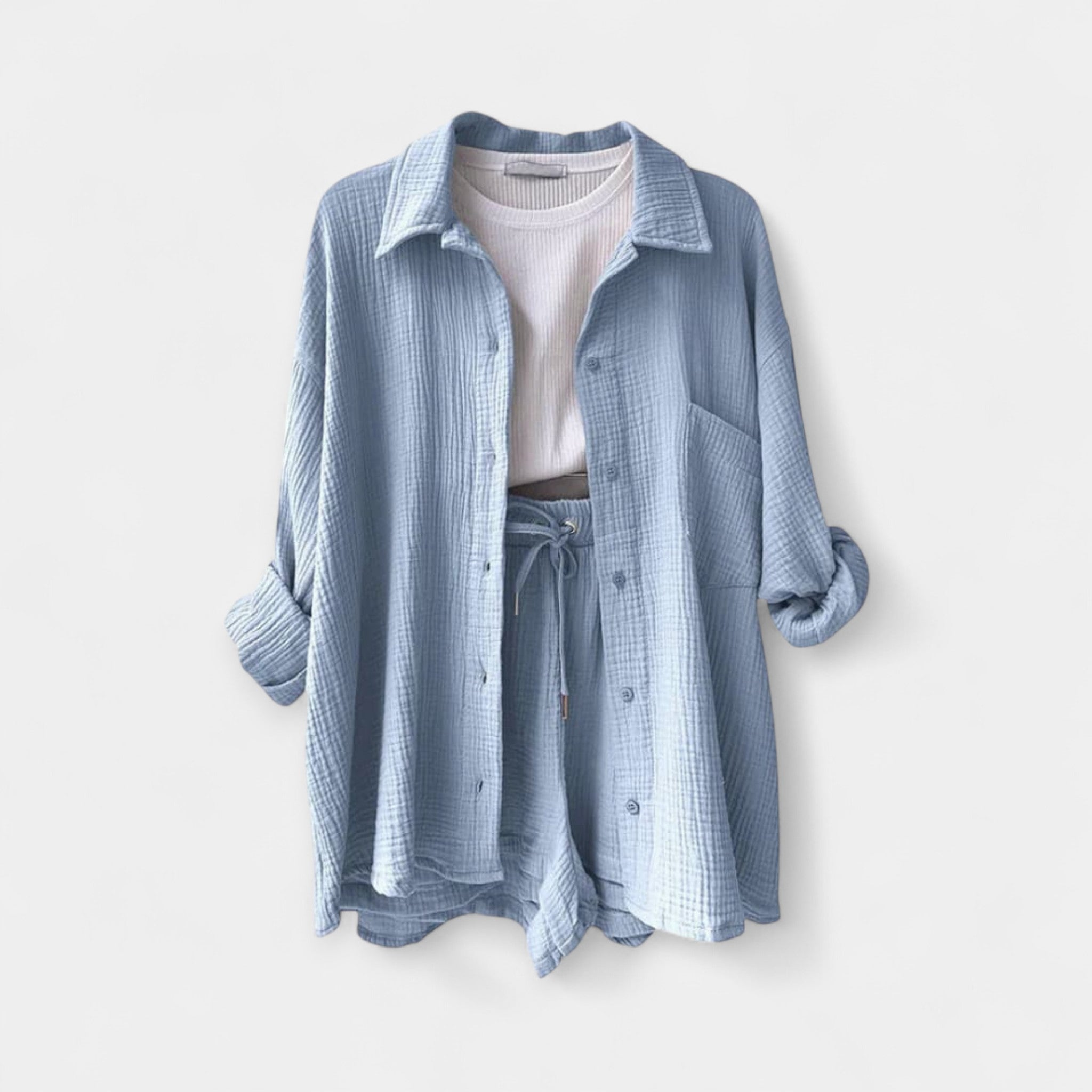 Two-tone summer top-shorts set