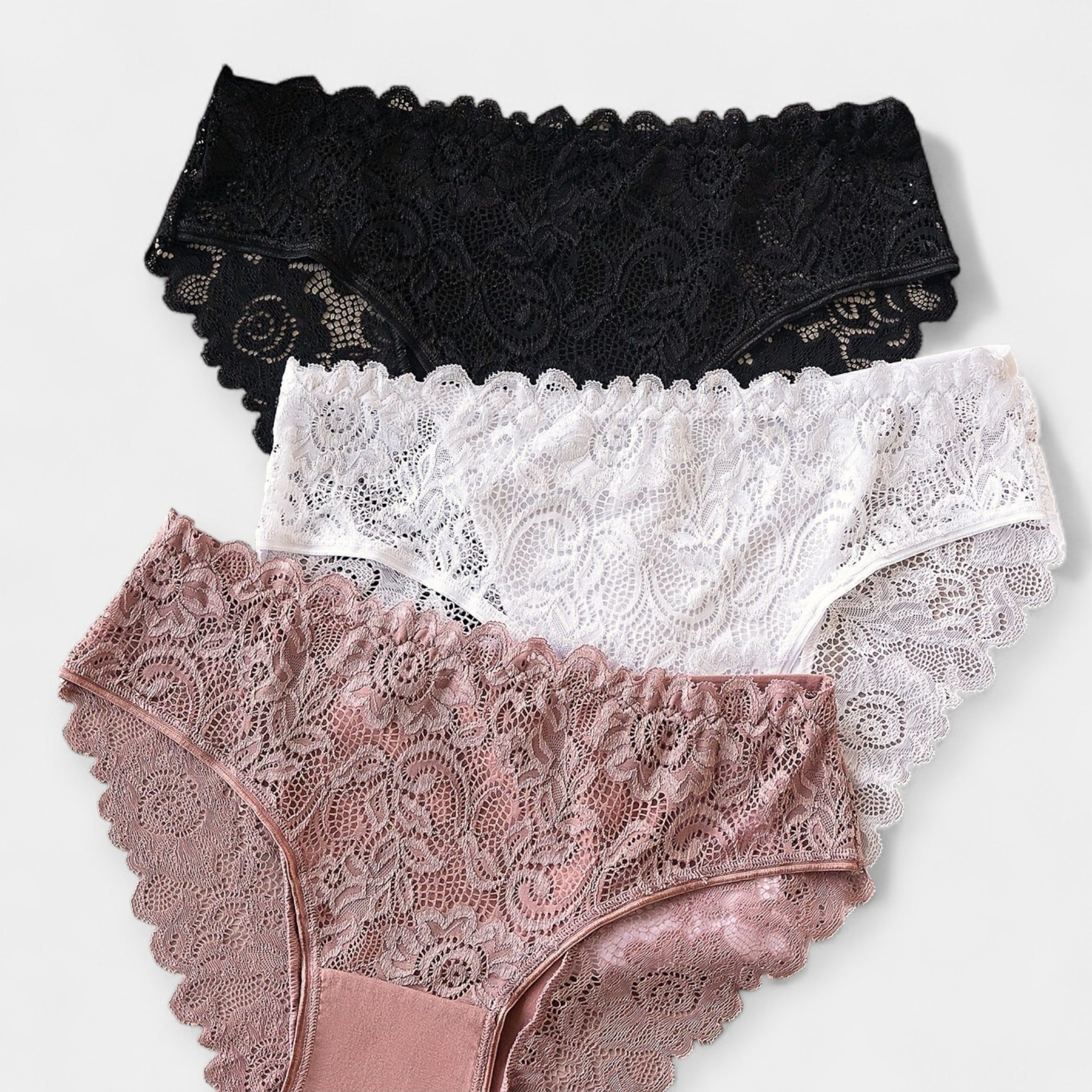 Set of 3 lace panties