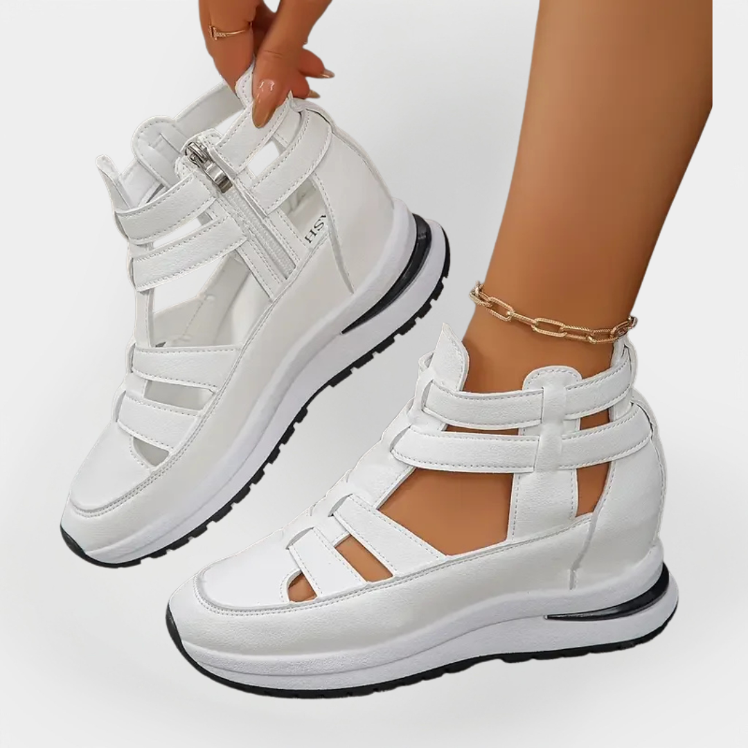 Elegant Lightweight Heeled Sandal with Side Zipper