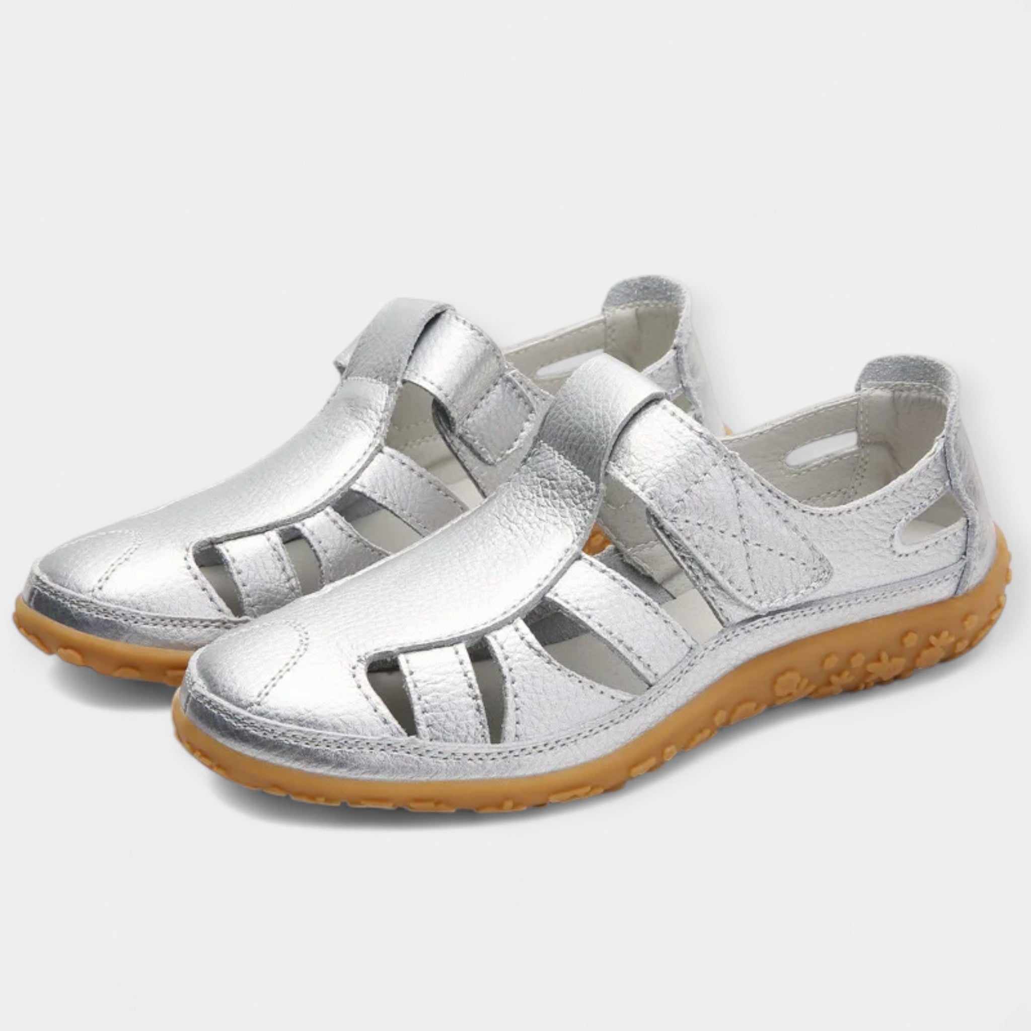 Libisemisvastased tallaga sandaalid