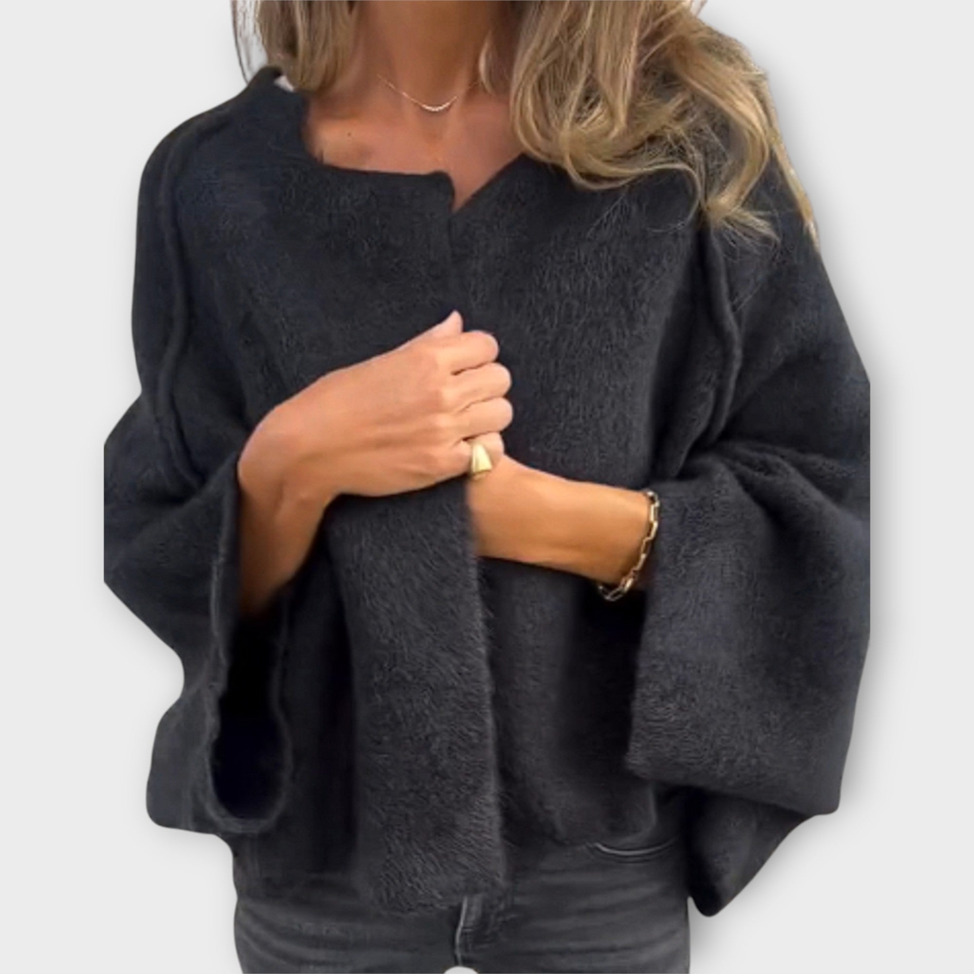 Elegant cardigan with minimalist design