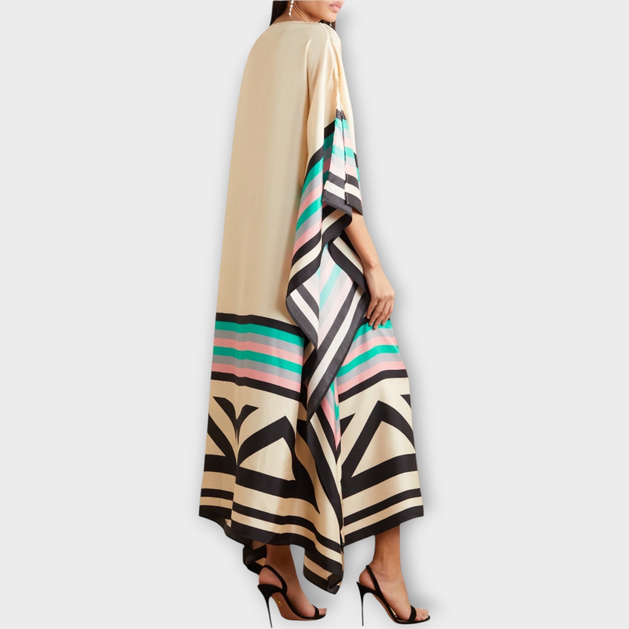 Kaftan with Linear Design