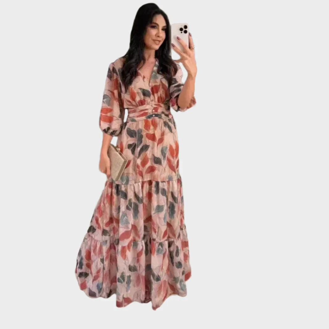 Long Dress with Floral Design and Comfortable Fit for Elegant Days