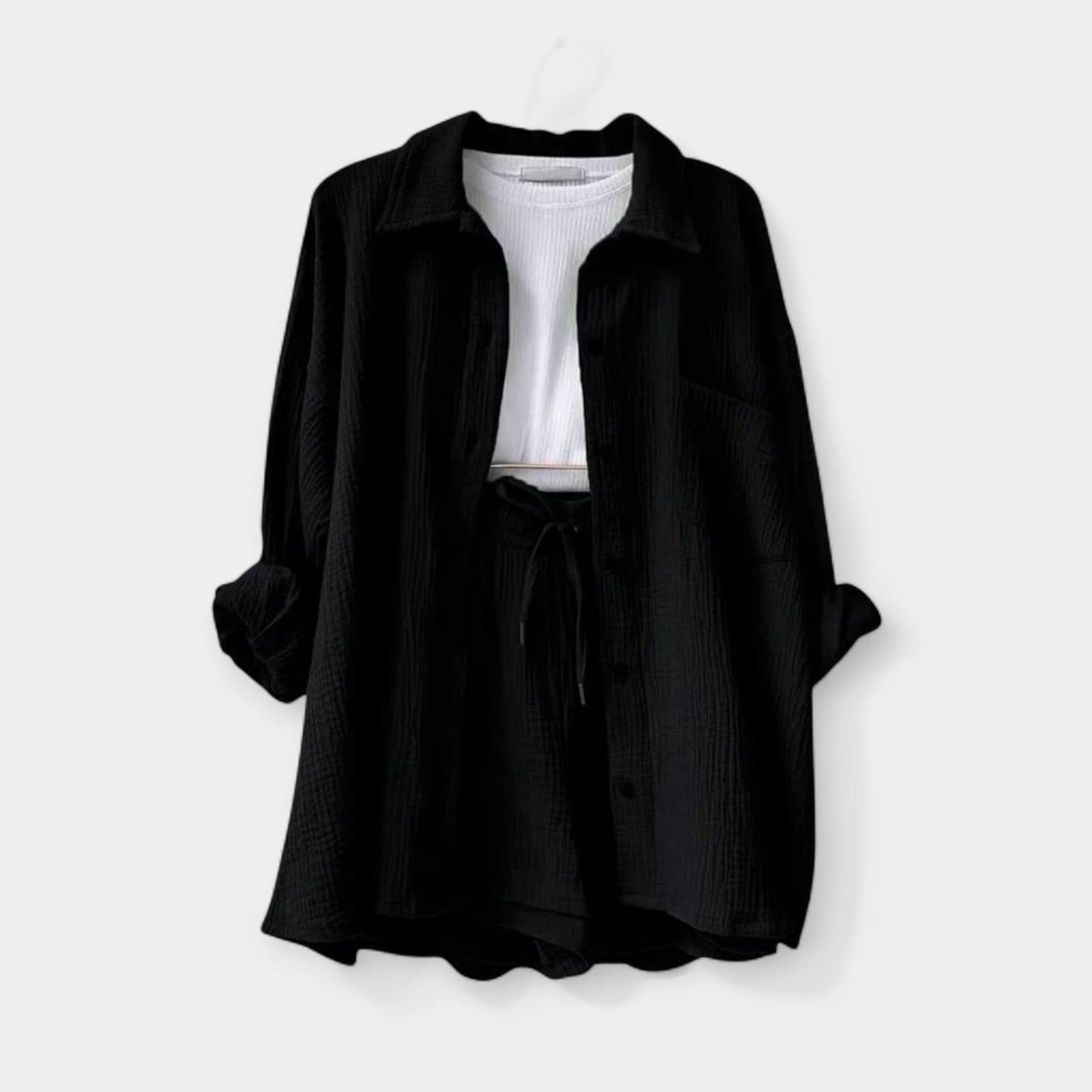 Two-tone summer top-shorts set