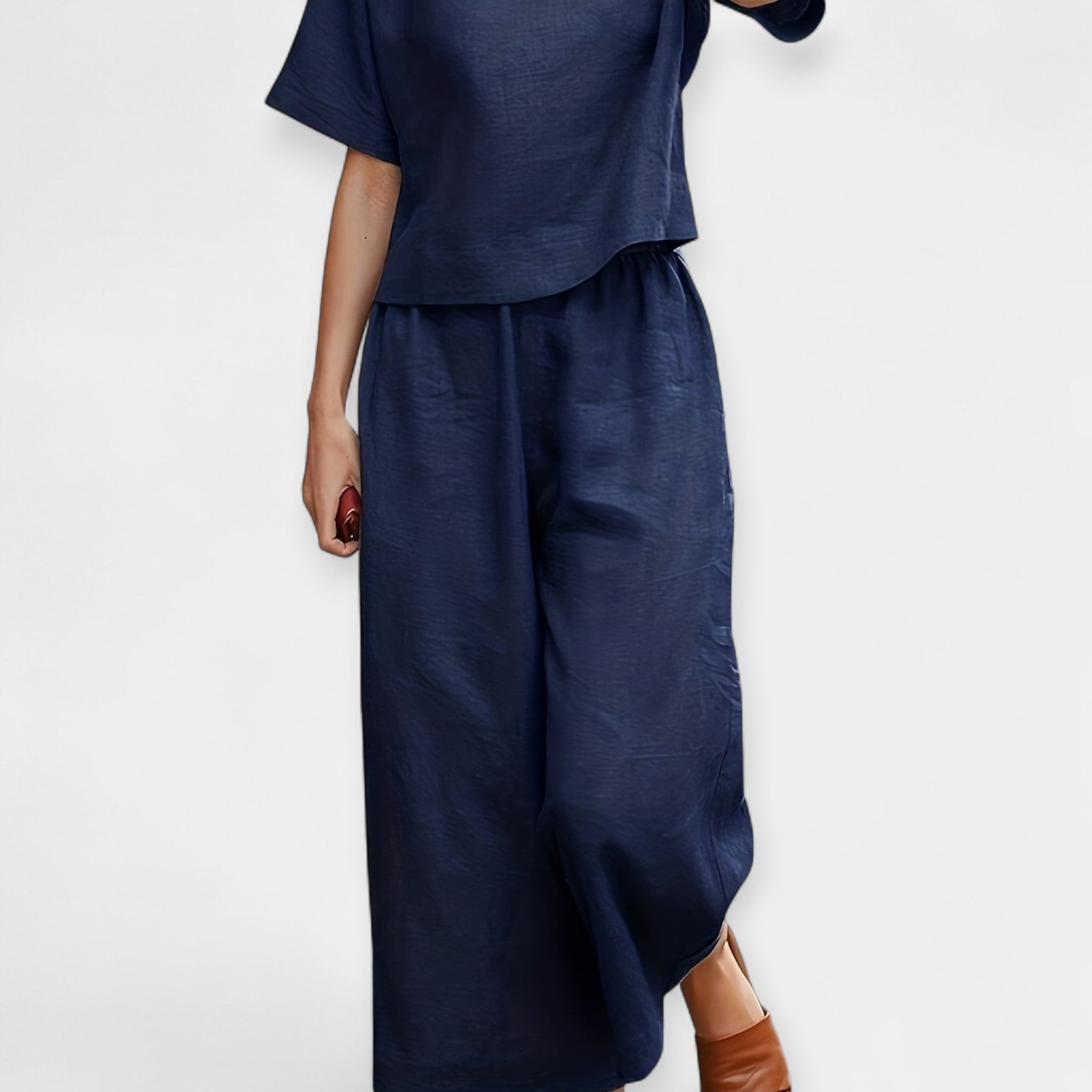 Õhuline lühikeste varrukatega pükste komplekt