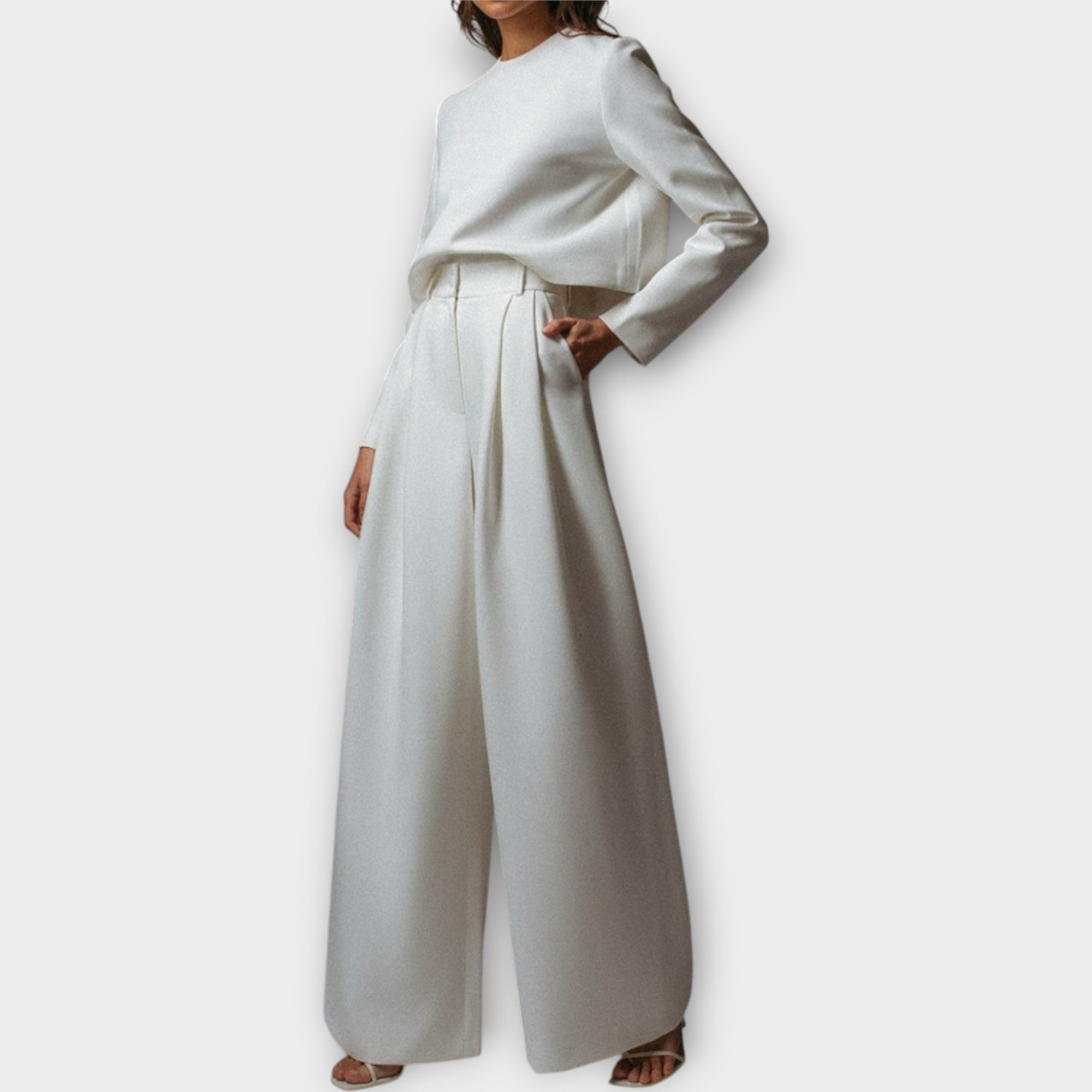 Elegantse lihtsuse ja ajatu stiiliga komplekt