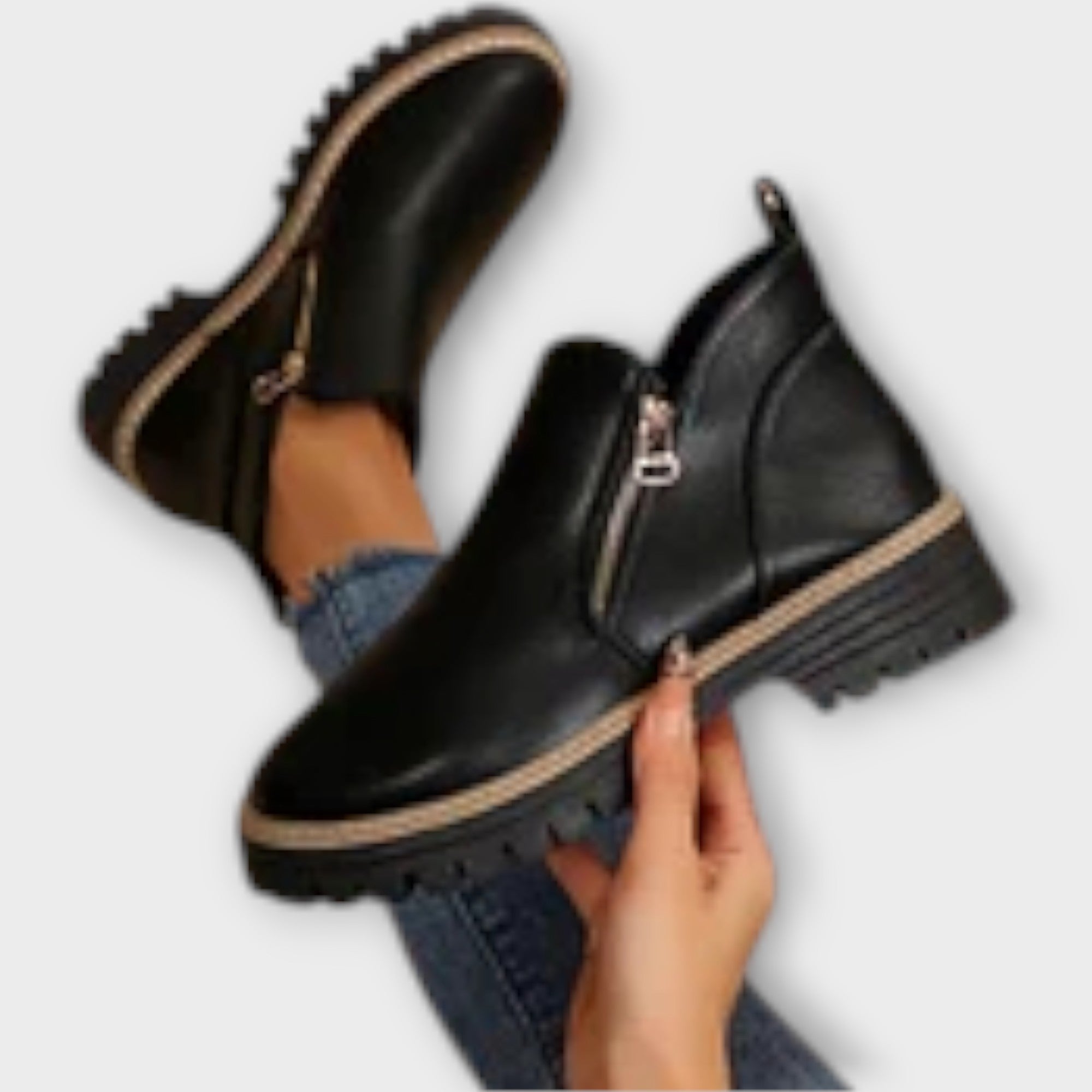 Elegant design and comfortable fit pool cushion