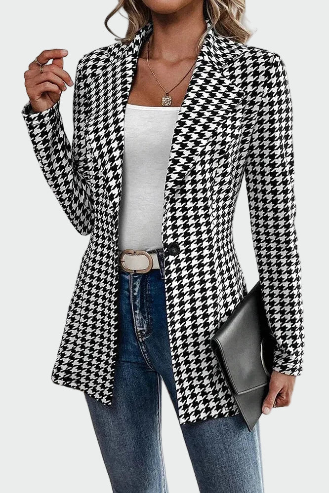 Rafineeritud ja elegantse lõikega jakk