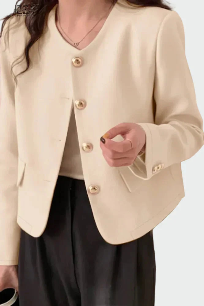 Elegantse joonega jakk