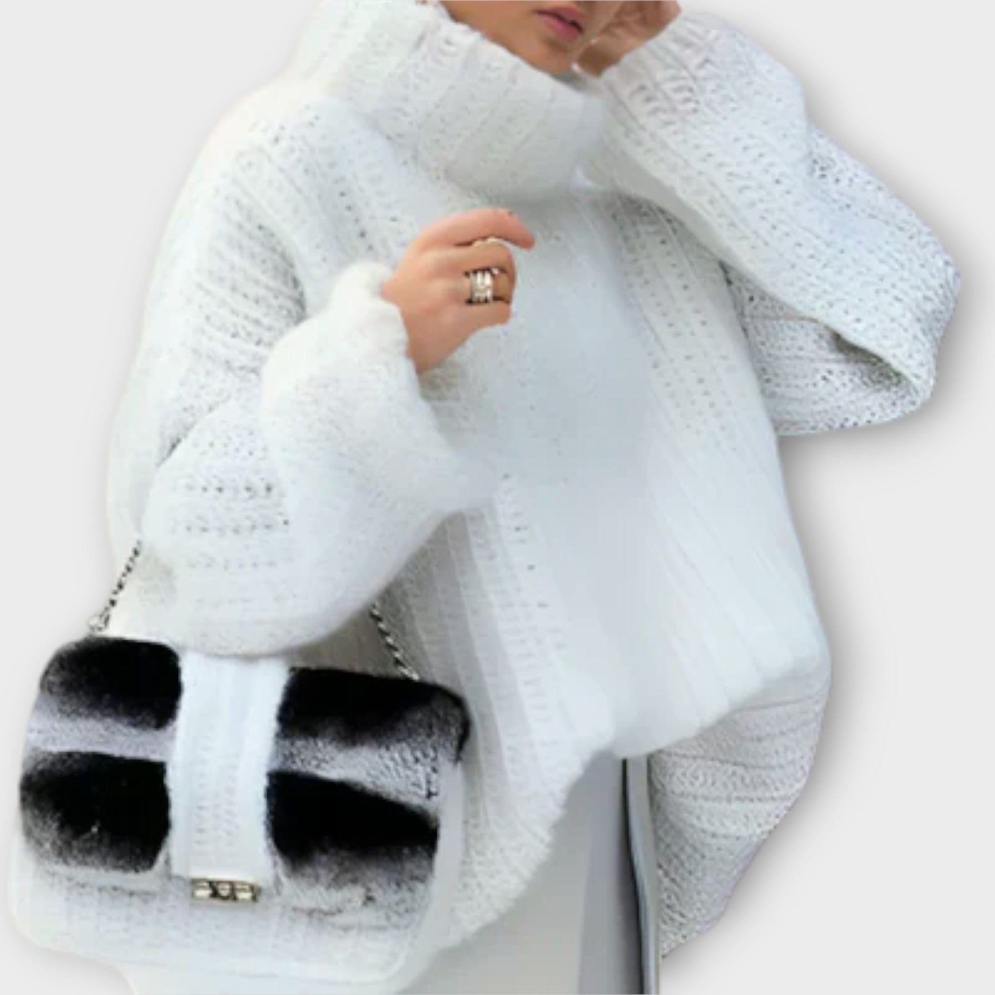 Paulina - Soft Women's Long Sleeve Hoodie