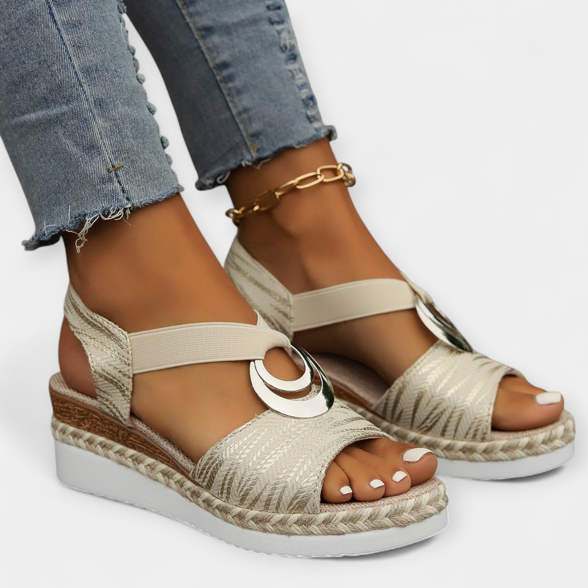 Roman Sandals with Braiding