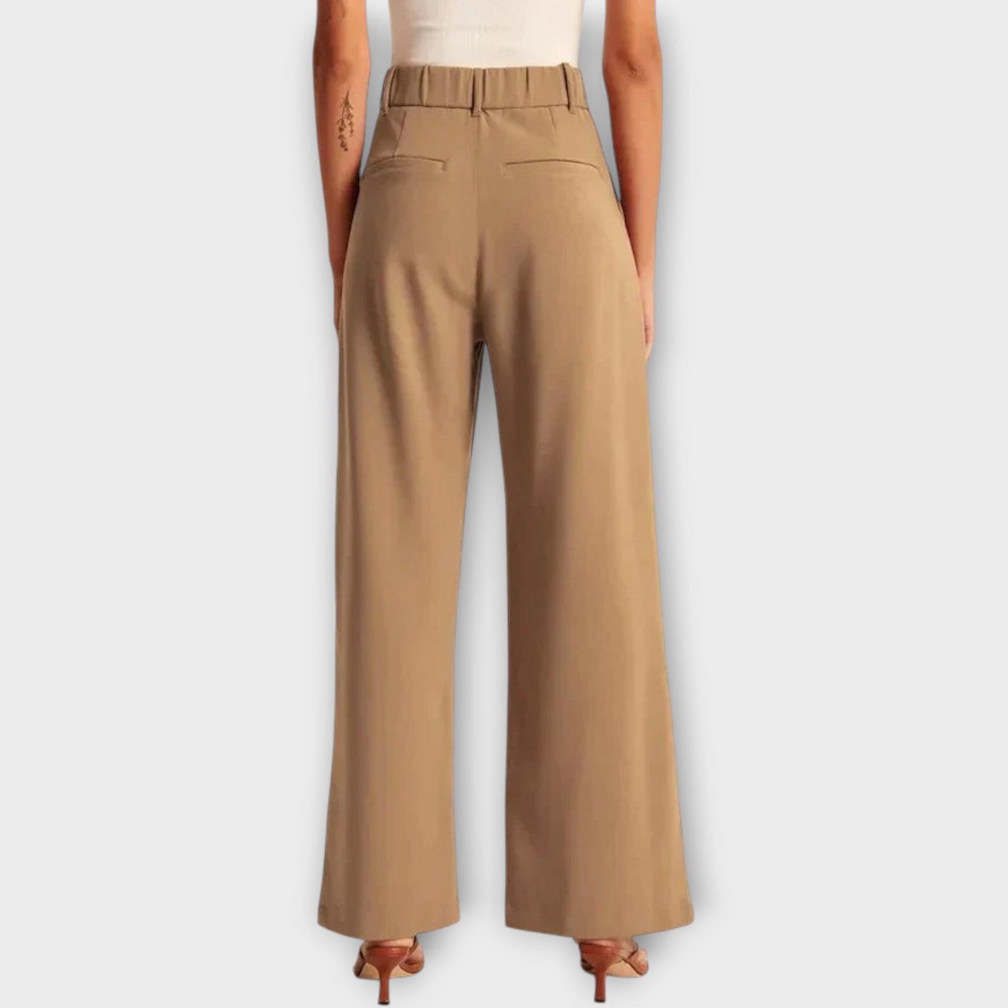 Wide-Leg Tailored Trousers