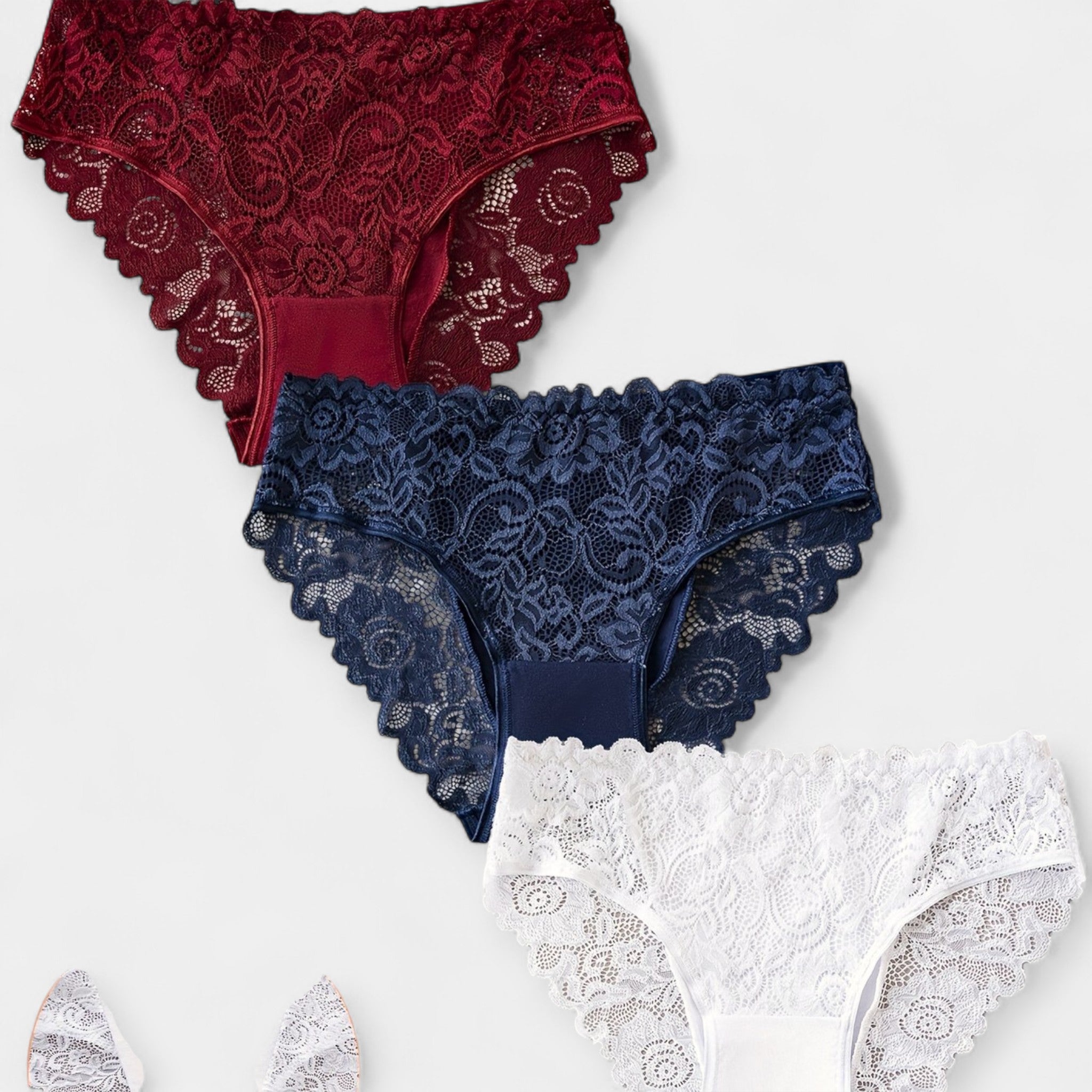 Set of 3 lace panties
