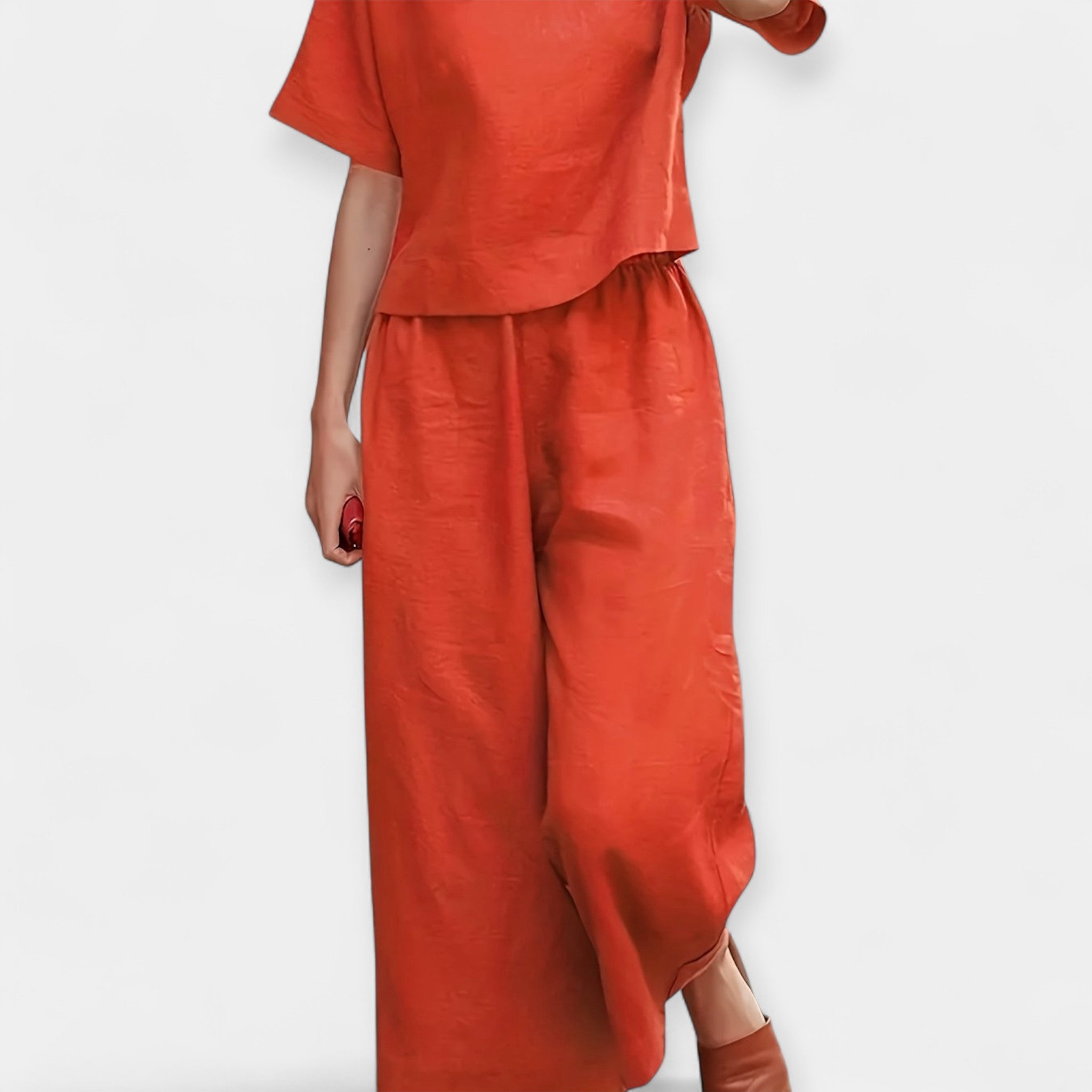 Õhuline lühikeste varrukatega pükste komplekt