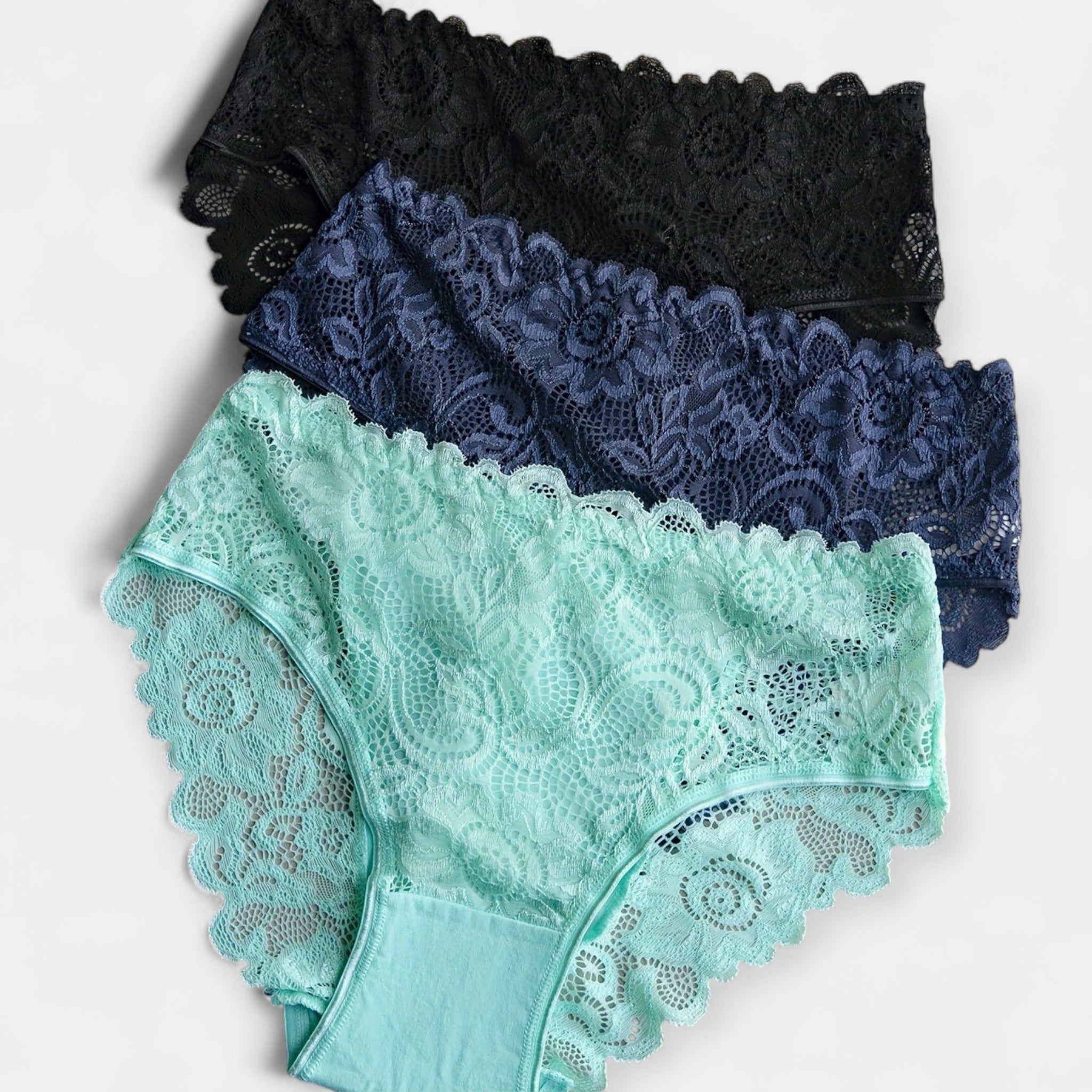 Set of 3 lace panties