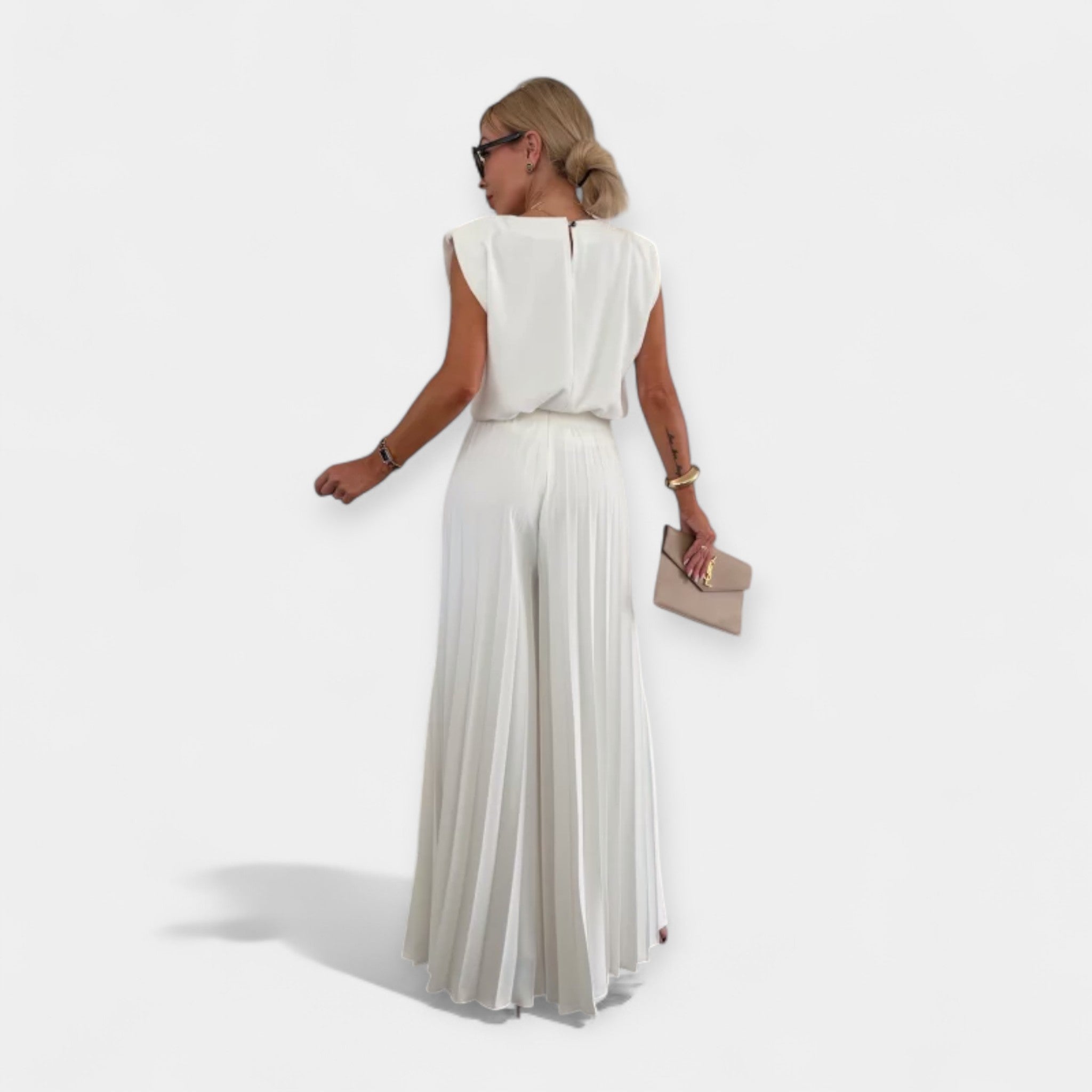 Summer set with top and pants